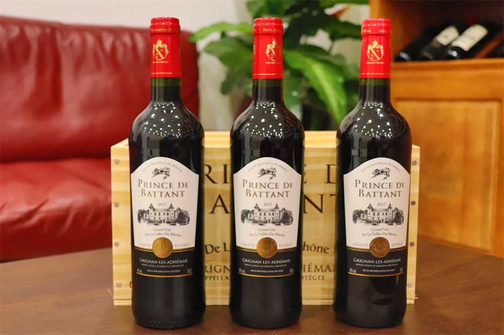 如何開(kāi)葡萄酒店才好呢